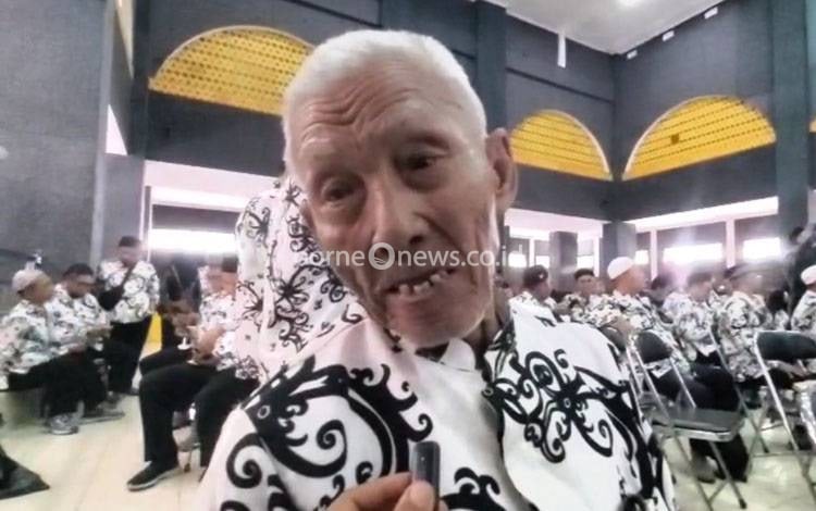 Tukang Kayu 94 Tahun, Jemaah Calon Haji Tertua dari Kotim
