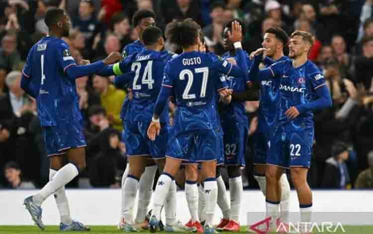 Jadwal Liga Inggris Pekan ke-37: Tersajinya Laga Chelsea vs Man United