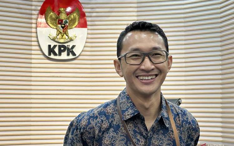 KPK Sita Rp1,8 Miliar Usai Geledah Rumah Terkait Kasus Rita Widyasari