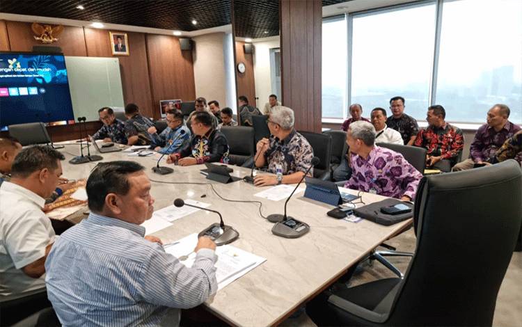 Bupati Kotim Kembali Dorong Pengembangan Bandara H Asan Sampit ke Kemenhub RI