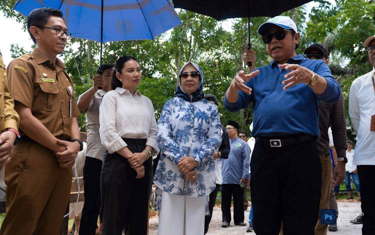H Abdul Rasyid AS: Penyaluran Hewan Kurban Bentuk Komitmen dan Kepedulian Putra Daerah dan Perusahaan Terhadap Masyarakat
