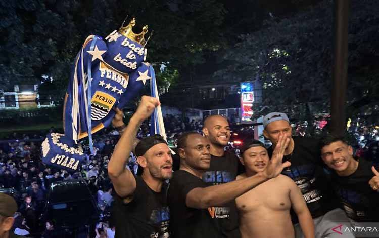 Berguinho Tegaskan Siap Tampil Bersama Persib di Piala Presiden 2025
