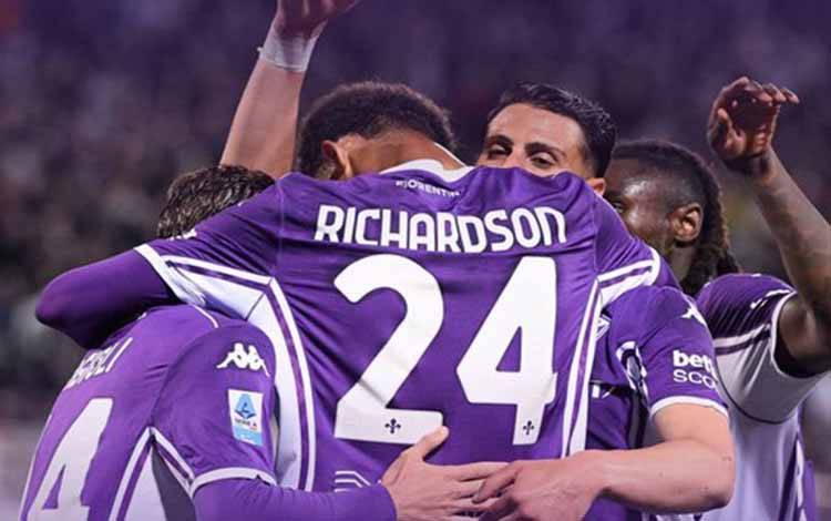 Fiorentina Jaga Peluang ke Eropa, Venezia kembali ke Zona Degradasi