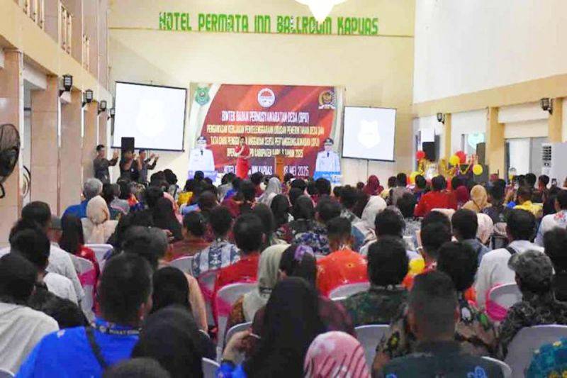 Pemkab Kapuas Tegaskan Komitmen Pembinaan dan Pengawasan Pemerintahan Desa