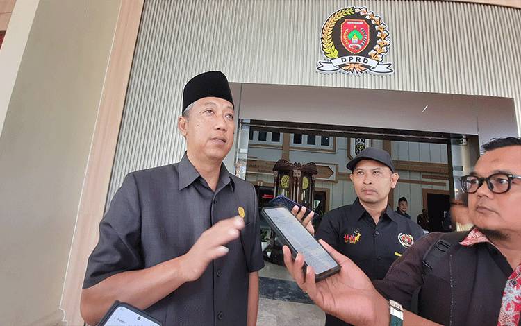 Waket I DPRD Kobar: Daerah ini Harus Bersih dari Peredaran Miras