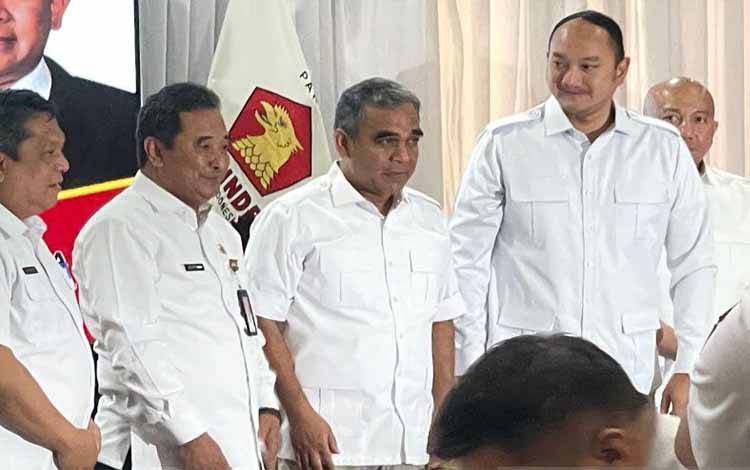 Kemendagri Serahkan Dana Bantuan Parpol Rp20 Miliar ke Partai Gerindra