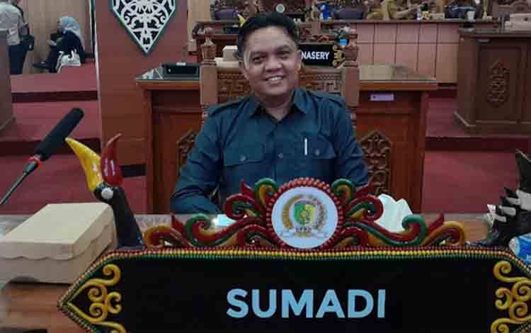 Dewan Minta Pemko Perhatikan Pelaku Usaha Kecil di Kereng Bangkirai dan Langkai