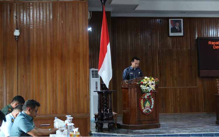 Fraksi Gerindra Soroti Kondisi Jalan Antardesa, Pemkab Kobar Siap Tindaklanjuti Bertahap Sesuai Kemampuan Anggaran