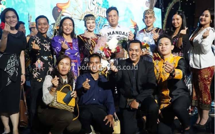 Dihadiri Bupati Pada Grand Final Jagau-Nyai Kalteng, Utusan Lamandau Raih Kategori Photogenic-Juara 4