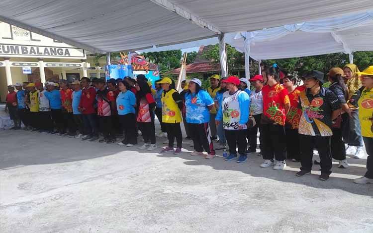 Lomba Permainan Habayang Angkat Tradisi Lokal Dayak