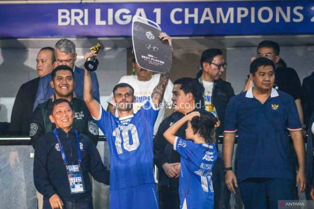 Daftar Peraih Gelar Individu Liga 1 Indonesia 2024/25