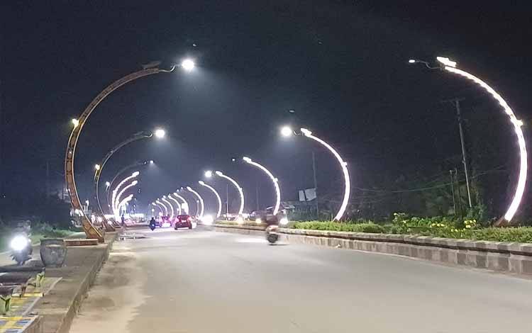 Masyarakat Keluhkan PJU Terowongan Nur Mentaya Mati dan Ornamen Hilang