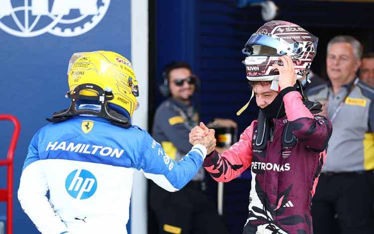 Hamilton Dihukum Penalti 3 Grid setelah Halangi Verstappen
