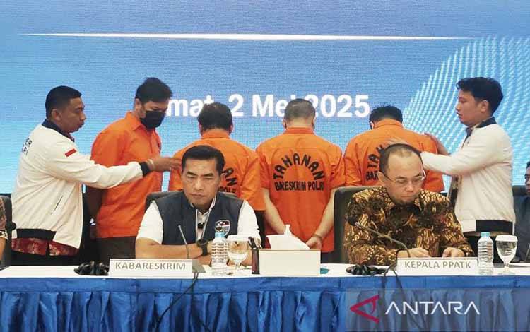 OJK Koordinasikan Pemblokiran 4 Ribu Rekening Milik 2 Bos Judol