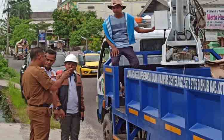 Sampit Semakin Terang: 160 Titik Lampu PJU Baru di Jalan Pramuka dan Pemuda