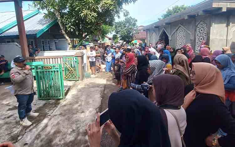 Dinilai Tidak Transparan, Ratusan Warga Datangi Kantor Koperasi di Sembuluh
