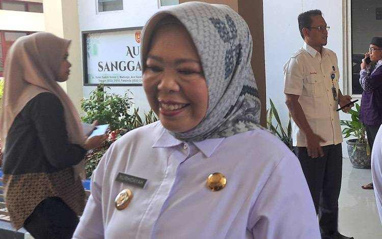 Bupati Kobar Ajak Insan Olahraga Dukung Ketua KONI yang Baru