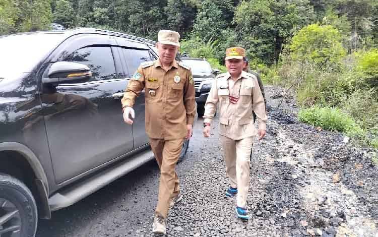 Tinjau Jalan Kuala Kurun-Palangka Raya, Gubernur Kalteng: Jalan Ini Clear Tahun 2025