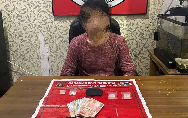 Polres Kotim Tangkap Pengedar Sabu di Baamang, Dua Paket Barang Bukti Diamankan