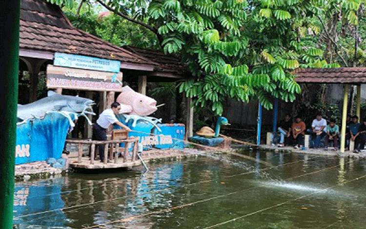 Semarak Lomba Memancing Keuskupan Palangka Raya: 80 Peserta Berlomba Menangkap Ikan Terberat dan Terkecil