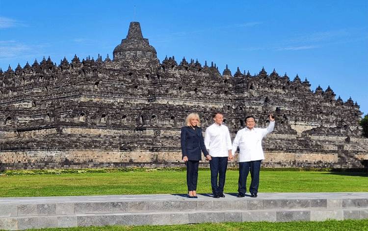 Prabowo: Ini Kehormatan Temani Sahabat Saya
