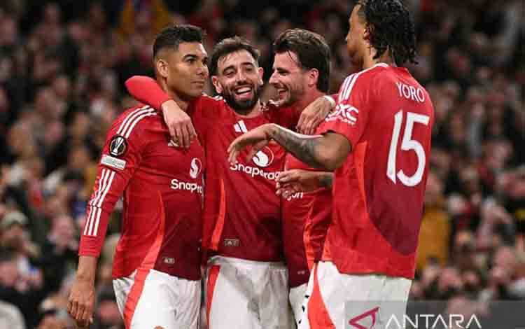 Onana Ingin Bertahan di Manchester United Meski Dilirik Monaco