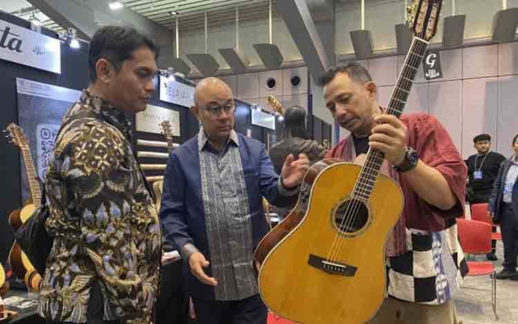 Gitar Asal Indonesia Catat Transaksi Rp3,33 Miliar di Jepang