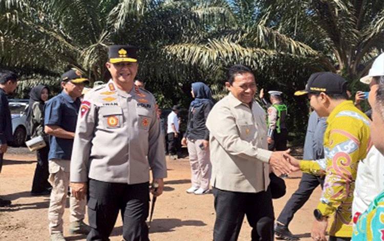 Wakil Gubenur Kalteng Hadiri Panen Jagung Hybrida di PT Menteng Kencana Mas
