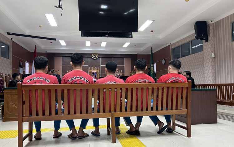 Hakim Vonis Eeumur Hidup 9 Mantan Anggota Satresnarkoba Barelang