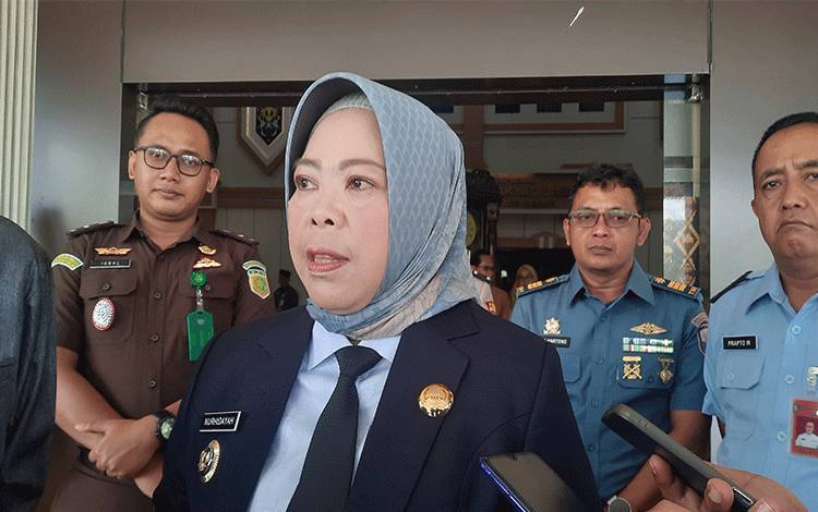 Bupati Kobar Imbau Warga Hati-Hati Pilih Travel Haji, Menyusul Kasus PT Alkamila