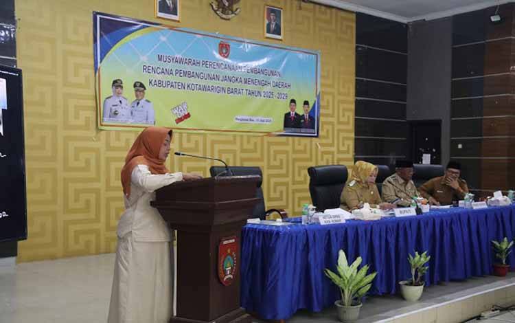DPRD Kobar Sampaikan Pokok Pikiran dalam Musrenbang RPJMD 2025-2029