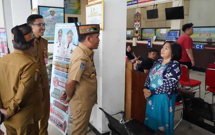 Gubernur Kalteng Soroti Minimnya Sosialisasi Pemutihan Pajak Kendaraan
