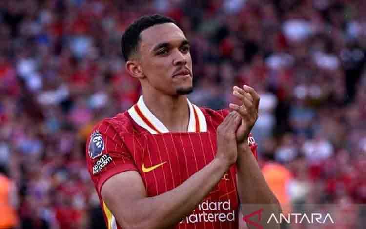 Tuchel Sebut TAA Harus Bisa Bersaing untuk Rebutkan Posisi di Inggris