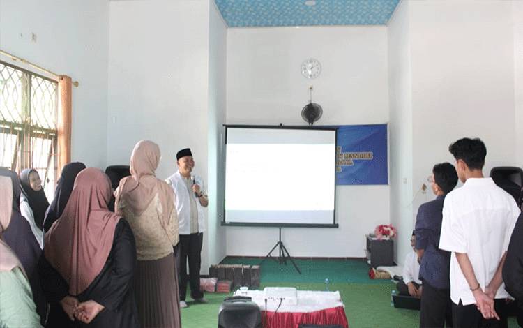 MES Kalteng dan KUA Jekan Raya Bekali Calon Pengantin Ilmu Keuangan Syariah