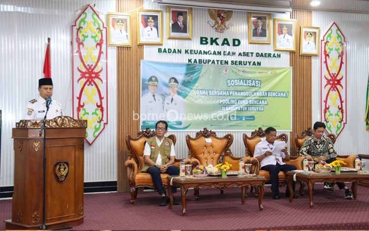 Wakil Bupati Seruyan Supian memberi arahan saat membuka Sosialisasi Dana Bersama Penanggulangan Bencana atau Pooling Fund Bencana (Foto : Ist)