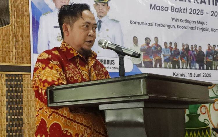 Pesan Bupati Saiful Saat Hadiri Konferensi PWI Katingan