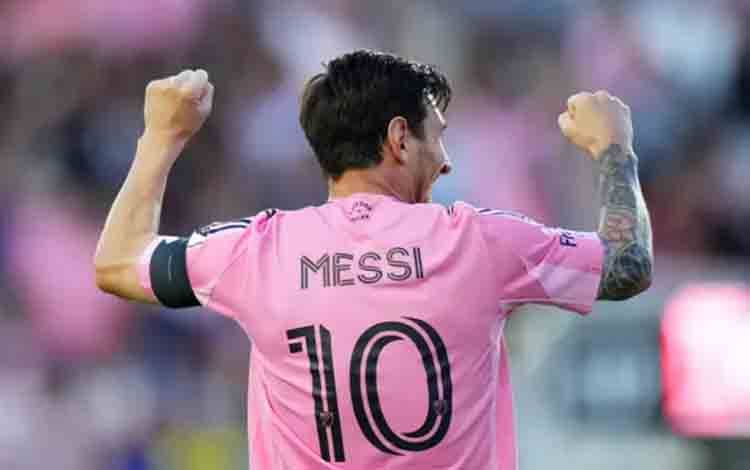 Mascherano: Messi Terus Tunjukkan "Rasa Laparnya" di Sepak Bola