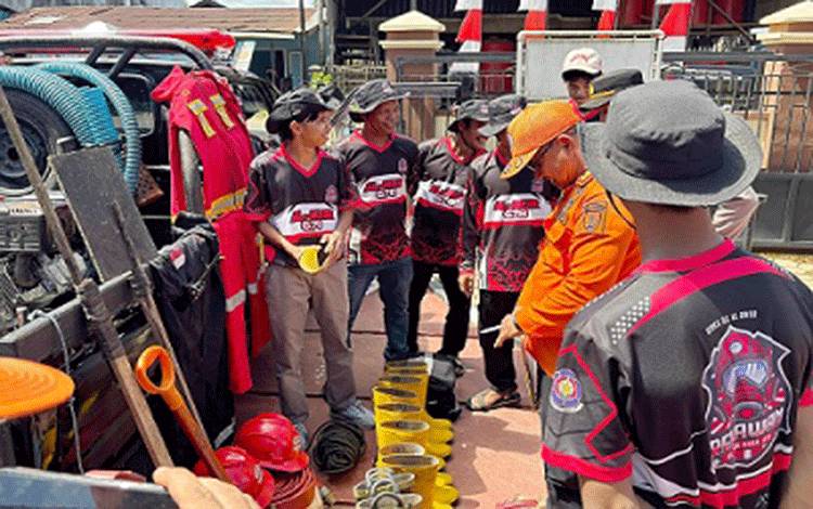 8 Tim Relawan Adu Ketangguhan dalam Lomba Kesiapsiagaan Karhutla di Polsek Dusun Tengah
