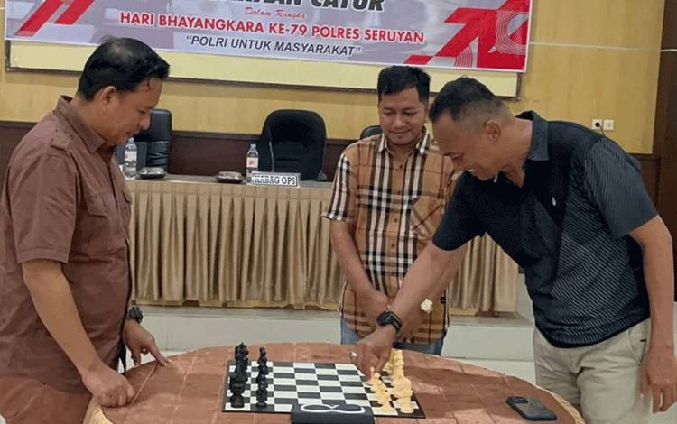 Meriahkan Hari Bhayangkara ke-79, Polres Seruyan Gelar Turnamen Catur