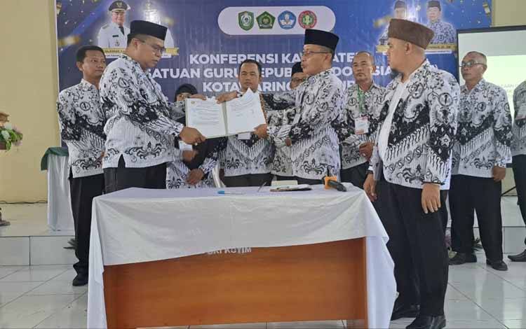 Mahbub Terpilih Menjadi Ketua PGRI Kotim Masa Bakti 2025-2030