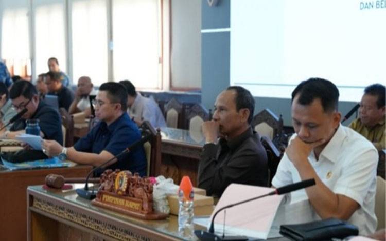 DPRD Kalteng Apresiasi Pemprov Prioritaskan Perbaikan Jalan Lintas Palangka Raya-Kuala Kurun