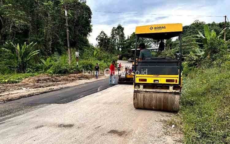 Pj Bupati Apresiasi Kolaborasi BPJN-PUPR Barito Utara Tangani Kerusakan Jalan Nasional