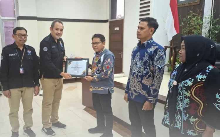 BKPSDM Palangka Raya Raih Penghargaan Terbaik I dari Kanreg VIII BKN