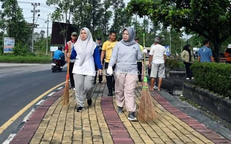 Pemkab Kobar Bakal Tata Ulang Lapak UMKM Bundaran Kecubung