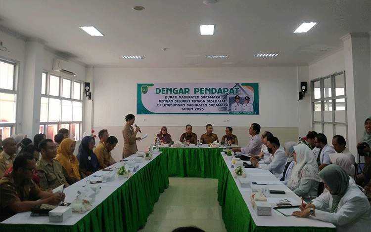 Bupati Sukamara Adakan Dengar Pendapat Bersama Tenaga Kesehatan