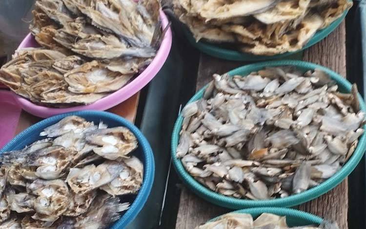 Dewan Imbau Ikan Asin yang Dijual Pedagang Harus Bebas dari Formalin