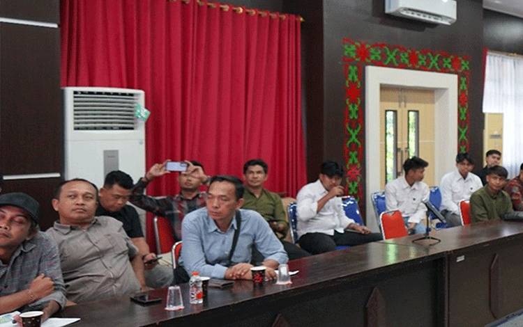 DPMPTSP Kalteng Siap Dukung DLH Tindaklanjuti Dugaan Pencemaran Lingkungan oleh Perusahaan