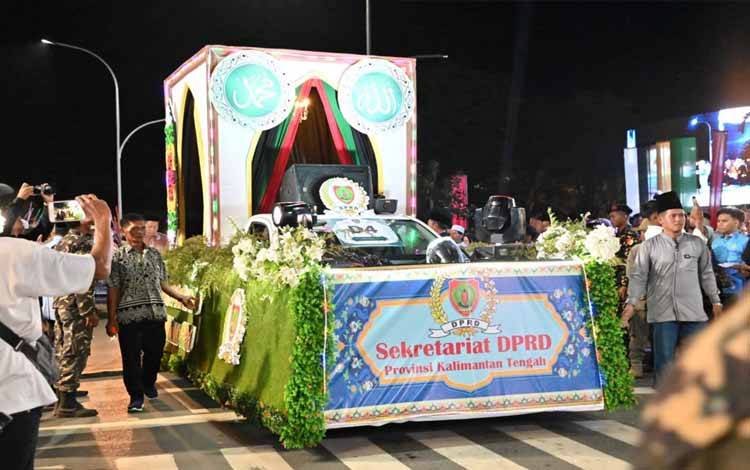Pemimpin Daerah Kompak Meriahkan Pawai Muharram 1447 H di Palangka Raya