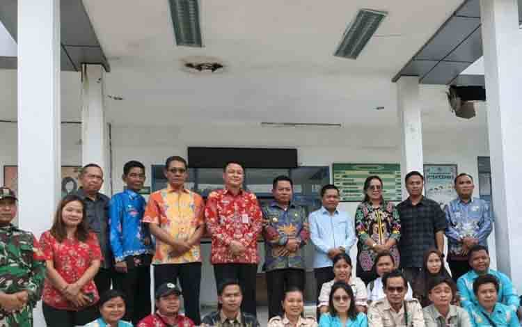 Tinjau Layanan Kesehatan di Kapuas Hulu, Legislator Ini Berharap Ada Upaya Nyata Tingkatkan Kualitas Layanan