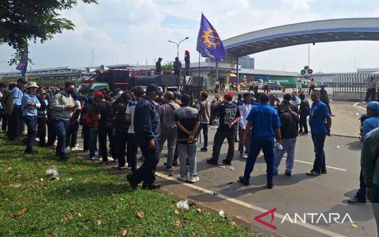 PT Yamaha Music Manufacturing Asia Rugi Rp50 Miliar Imbas Demo Buruh